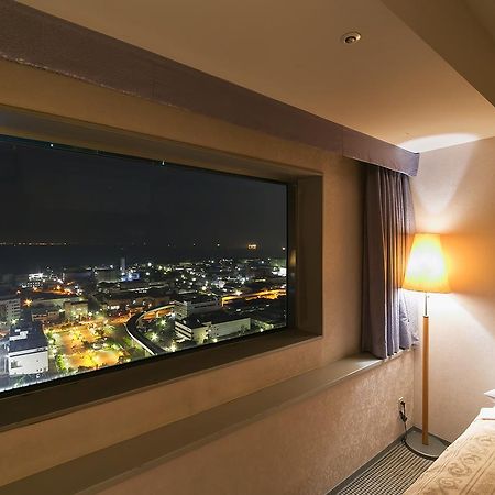 Yokohama Techno Tower Hotel Eksteriør bilde