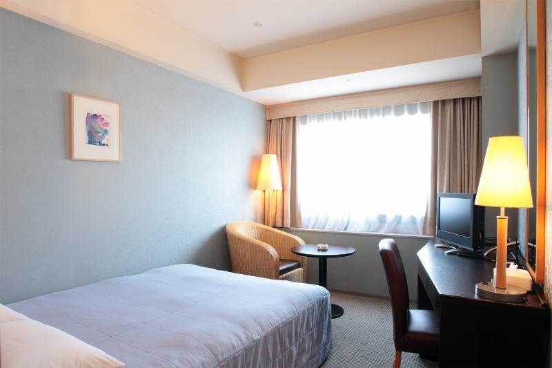 Yokohama Techno Tower Hotel Eksteriør bilde